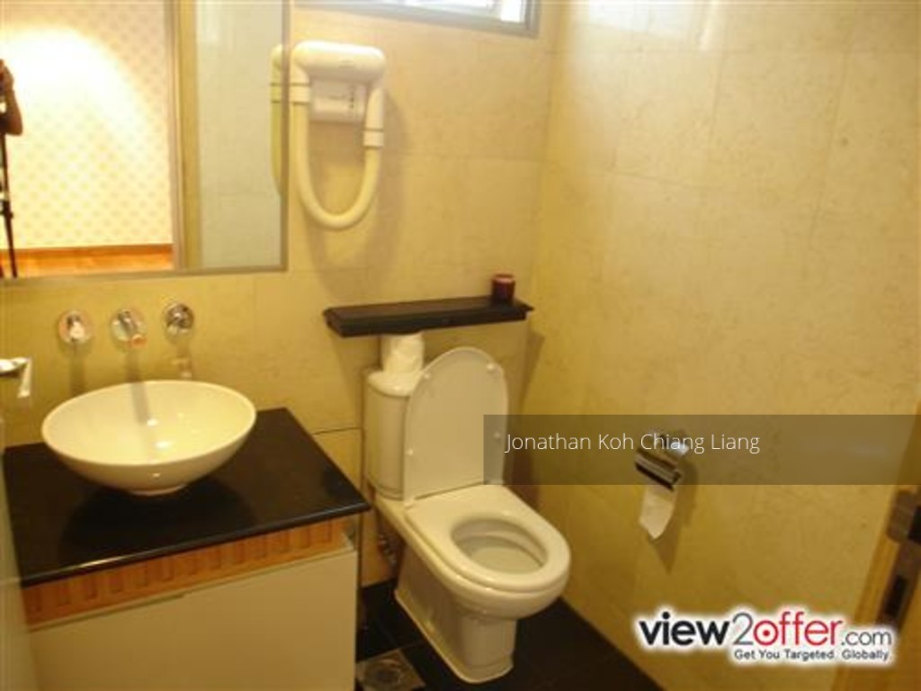 Cairnhill Crest (D9), Condominium #137823522